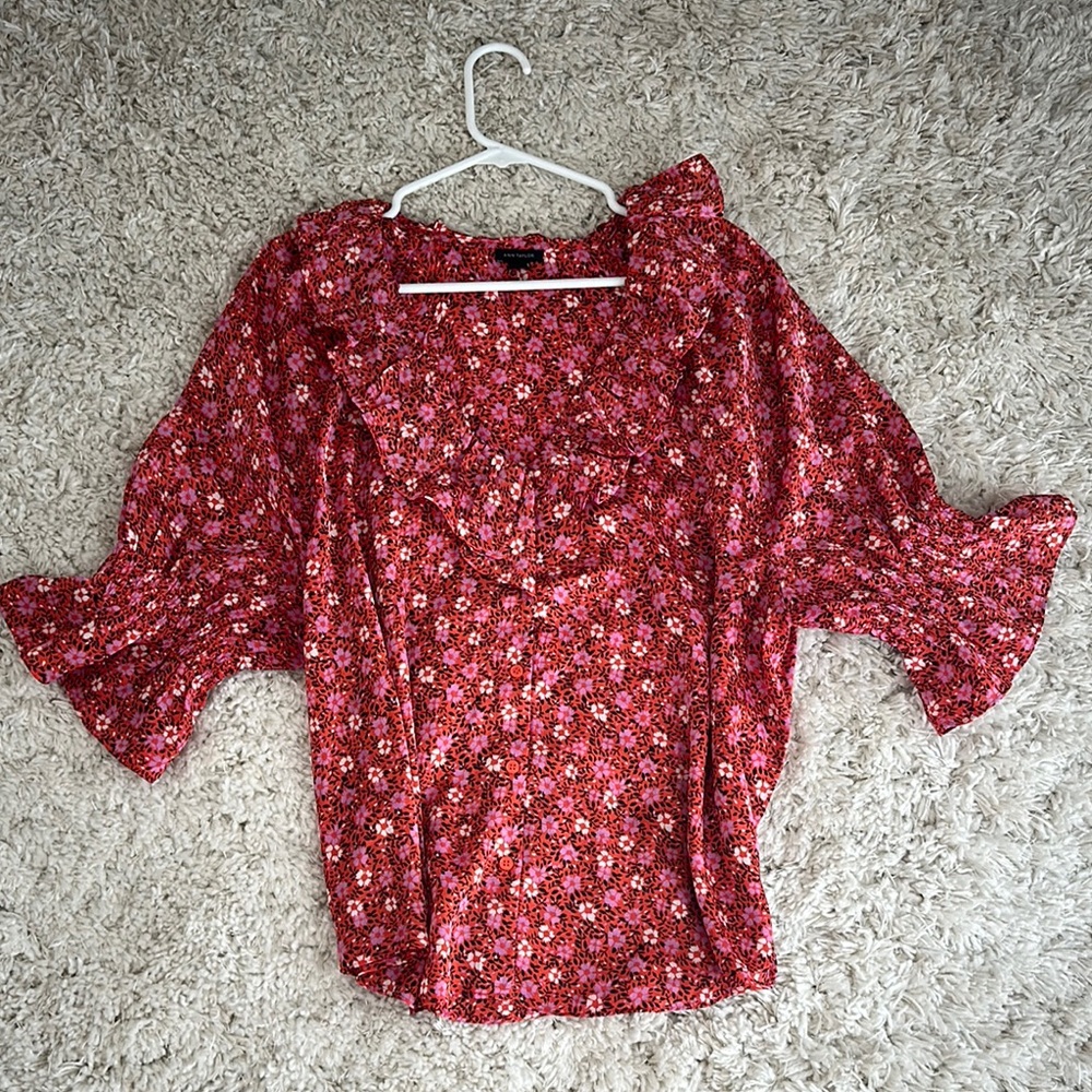 Ann Taylor Red and Pink Blouse with Elegant Design